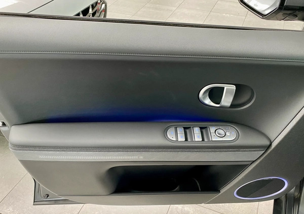 Hyundai IONIQ 5 cena 215000 przebieg: 5, rok produkcji 2023 z Mogielnica małe 232